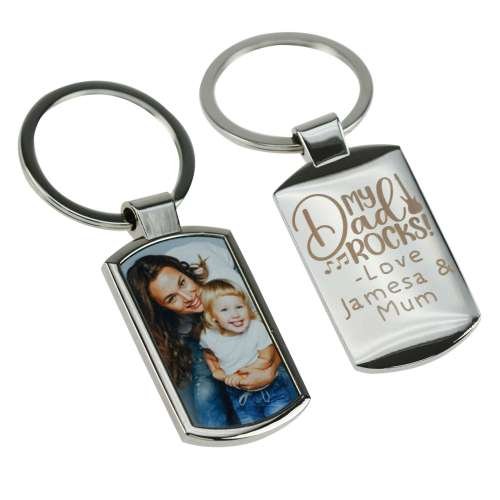 "My Dad Rocks" personalised keyring with a printed photo and engraved message, ideal for celebrating fathers.
