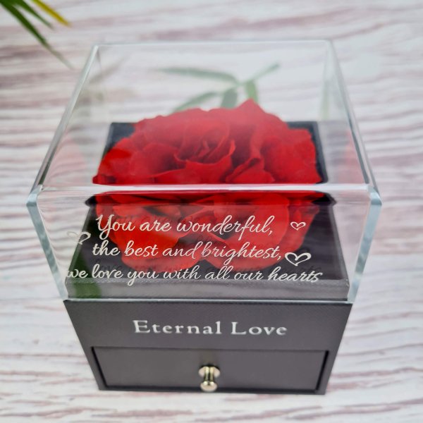 Heart Key Ring With Engraved Rose Box