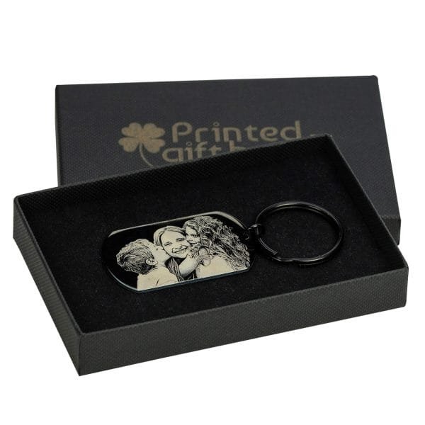 BEST STRONG MOM KEYRING