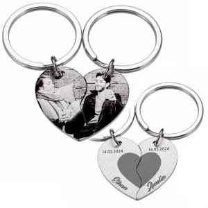 Valentine split heart keyring
