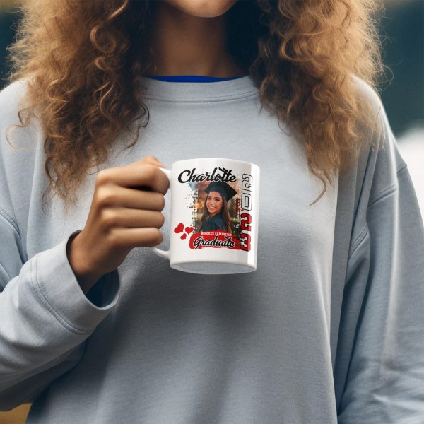 GRADUATE MUG